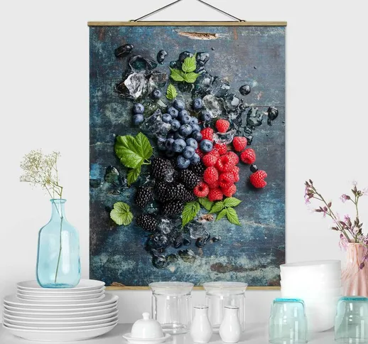 Foto su tessuto da parete con bastone - Berry Mix Con Ghiaccio cubi di legno - Verticale 4...