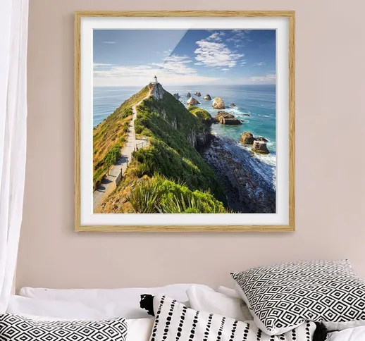 Poster con cornice - Nugget Point Lighthouse And Sea New Zealand Dimensione H×L: 70cm x 70...