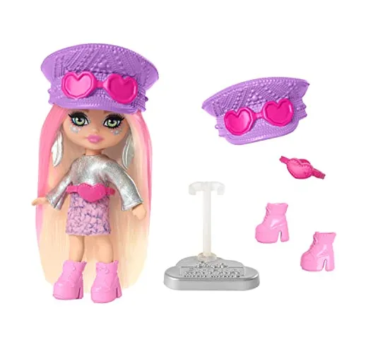 Barbie - Barbie Extra Mini Minis Fly, Mini Bambola Viaggiatrice con Look a Tema Deserto, A...