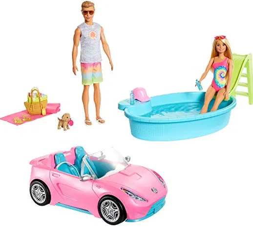 Barbie- Bambole Ken in Costume da Bagno con Auto Cabrio, Piscina con Scivolo e Accessori G...