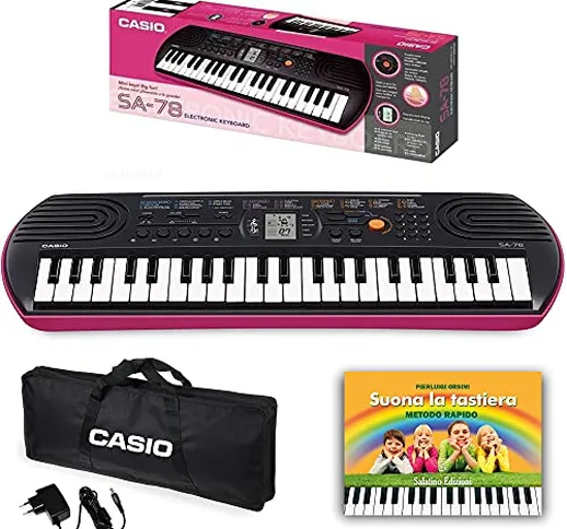 Kit Pianola Tastiera Casio SA 78 (fondo Rosa) con Borsa (con 2 maniglie), Alimentatore e E...