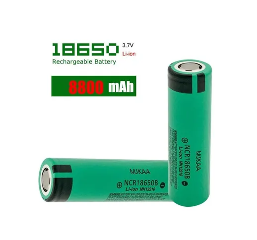 2 BATTERIE PILE BATTERIA RICARICABILE IONI DI LITIO 8800mAh 3.7V TORCE LED