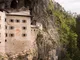 Grotte di Postumia e Castel Lueghi con partenza da Trieste