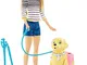 Barbie-A Spasso coi Cuccioli con Cagnolino Che Fa i Bisogni e Accessori, Multicolore, DWJ6...