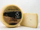 2 kg - Pecorino al tartufo prodotto da Cao Formaggi a Siamanna, Sardegna. Formaggio pecori...