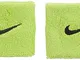 Nike Swoosh, Coppia di Polsini Unisex, Verde (Atomic Green/Black), Taglia unica (uomo)
