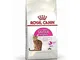 Royal Canin Savour Exigent Cats Dry Food 10 kg Adult Maize Poultry Rice Vegetable