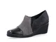 Slip on in pelle con inserti elastici e zeppa 6,5 cm