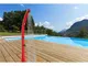 Doccia a Riscaldamento Solare Curva in Polietilene HD SOLE 20x20x h 220 cm - peso 7,7 kg c...
