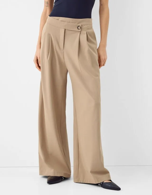 Bershka Pantaloni Larghi Tailored Fit Donna 38 (Eu 34) Camel