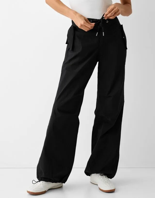 Bershka Pantaloni Parachute Misto Nylon Donna L Nero