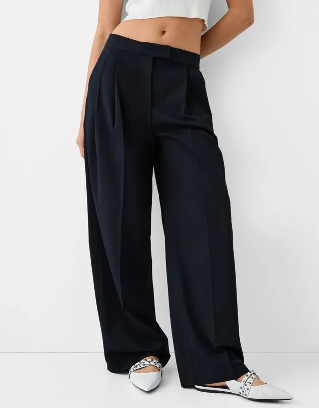 Bershka Pantaloni Relax Fit Doppia Pince Donna 36 (Eu 32) Marino