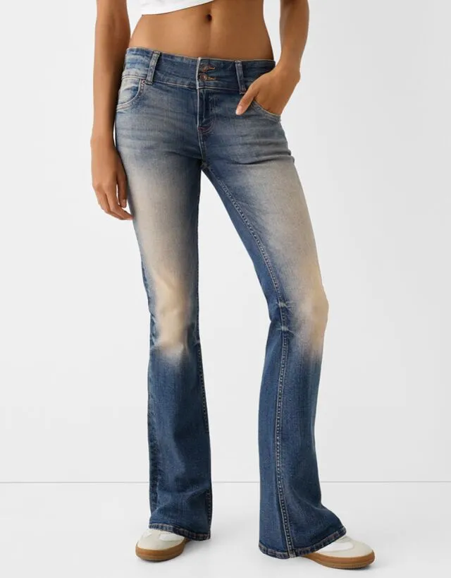 Bershka Jeans Bootcut Low Waist Donna 46 (Eu 42) Azzurro