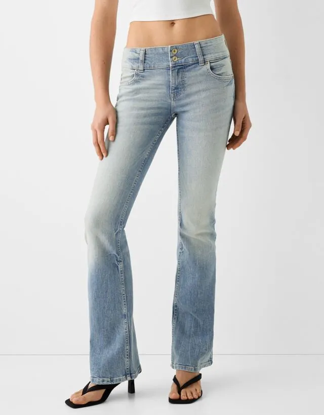 Bershka Jeans Bootcut Low Waist Donna 42 (Eu 38) Azzurro Lavato