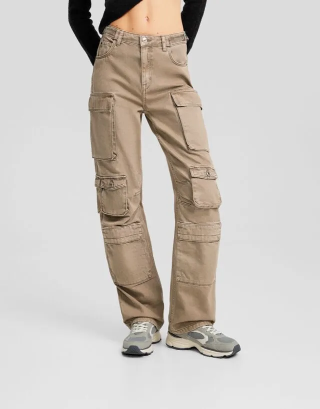 Bershka Pantaloni Cargo Multipocket Twill Donna 40 (Eu 36) Camel