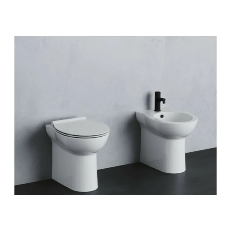 Sanitari Fast filomuro con sedile softclose di Ceramica Azzurra