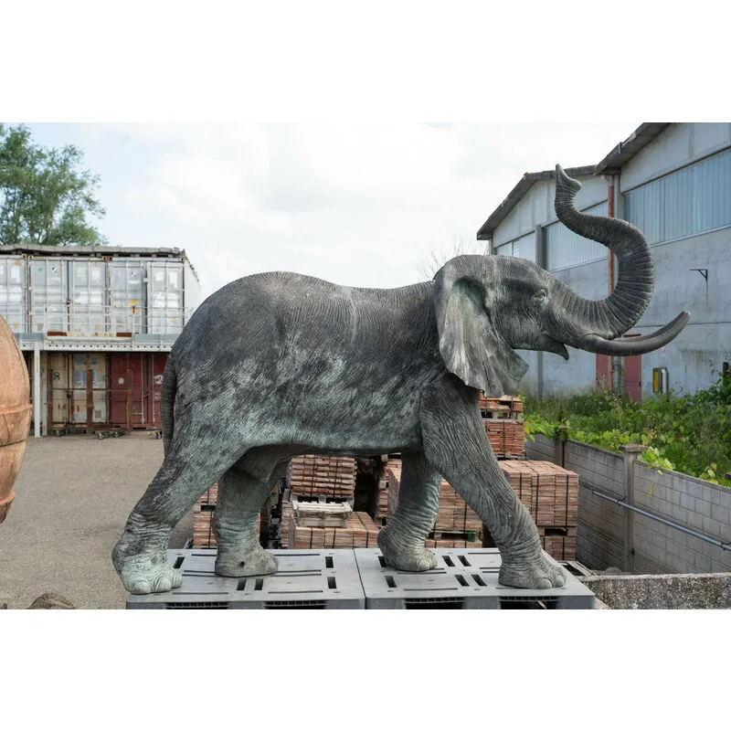 Elefante in fusione di bronzo L320xPR120xH210 cm