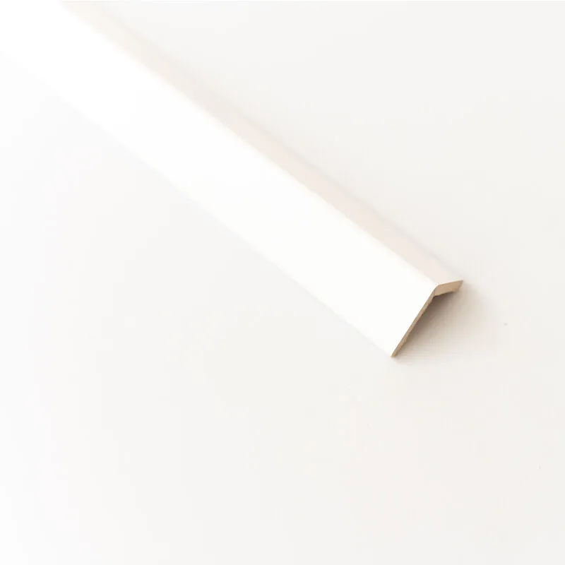 Ferramenta1.com - Paraspigolo in mdf bianco mm.28x28x3000