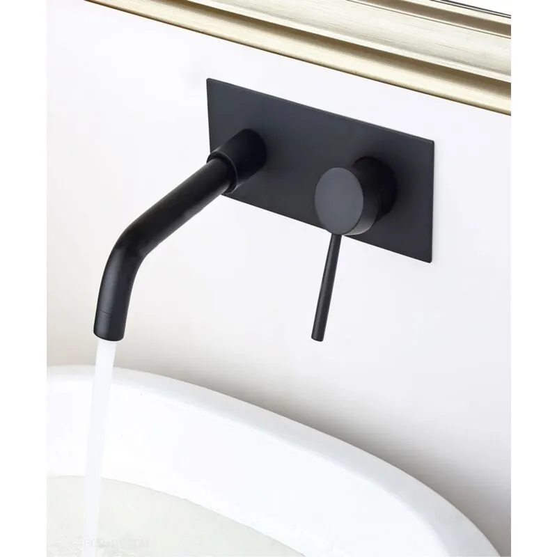 Rubinetto lavabo moderno a parete con maniglia singola in nero solido