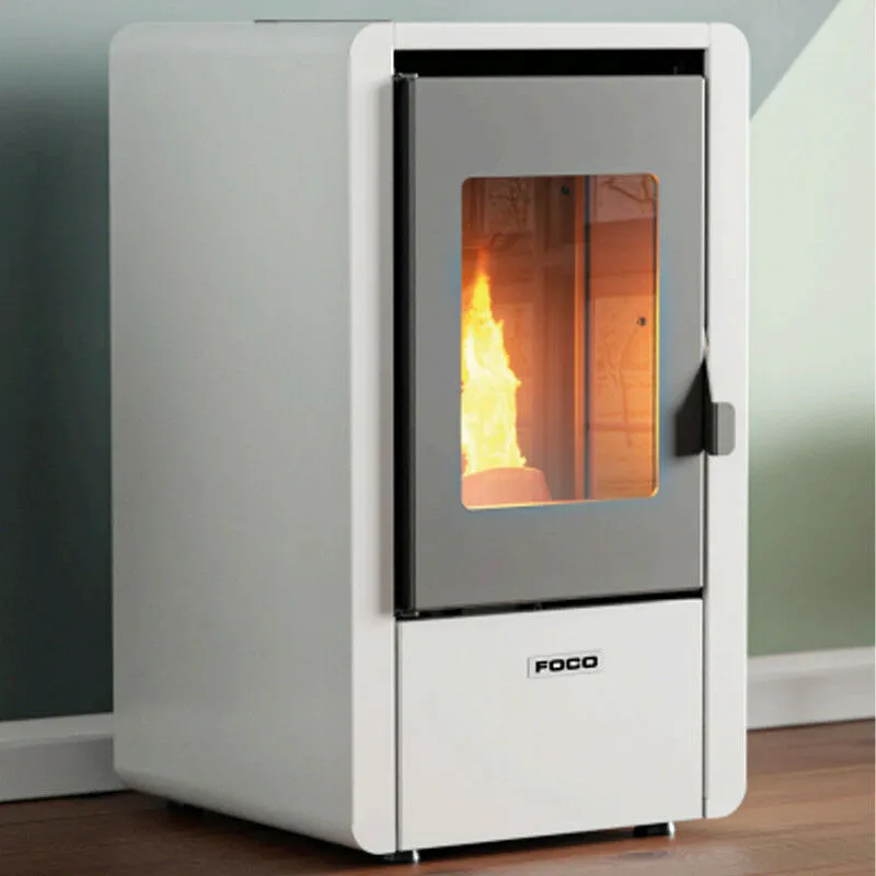 Foco - Stufa a Pellet Nero - Modello Petit - Ad Alta Efficienza - Classe Energetica a+ - Stile Moderno - Dimensione Compatta