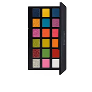 LUCID DREAMS eyeshadow palette