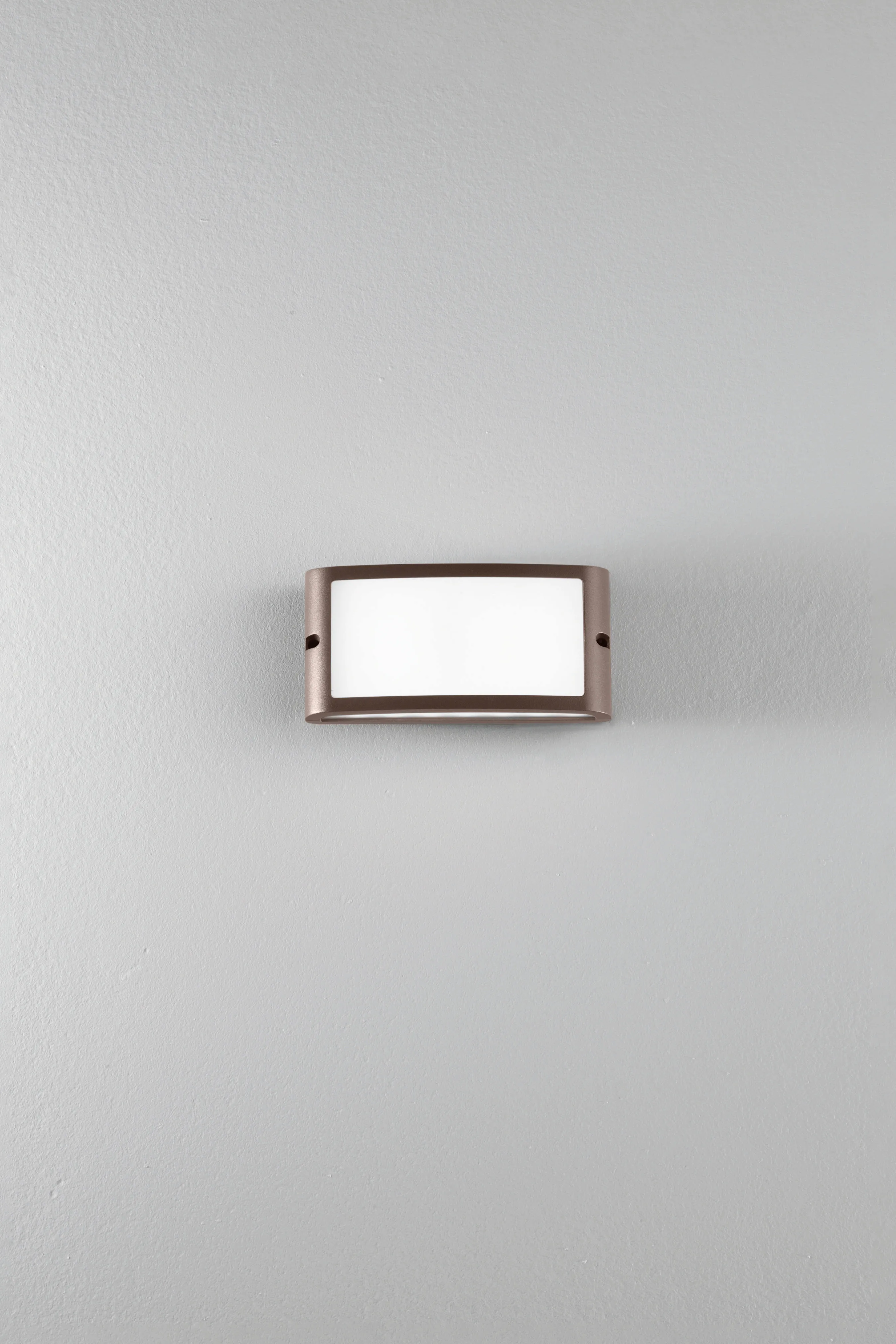 Applique Led Dubai in Alluminio Bronzo 10w 1280lm Cct 10,8x22x6,4 Ip54 .