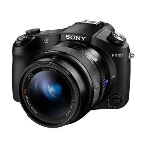 DSC-RX10 II Nero Sensore CMOS a strati 20.2Mpx Zoom Ottico 8x Display 3'' Filmati Full HD Stabilizzato Wi-Fi NFC