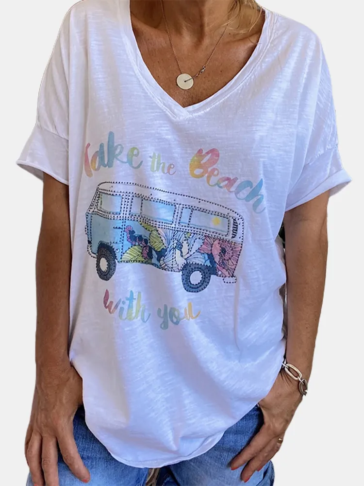 T-shirt con scollo a V a maniche corte stampata con lettere dell'autobus per le donne