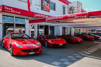 Ferrari 488 Spider: Prova su Strada