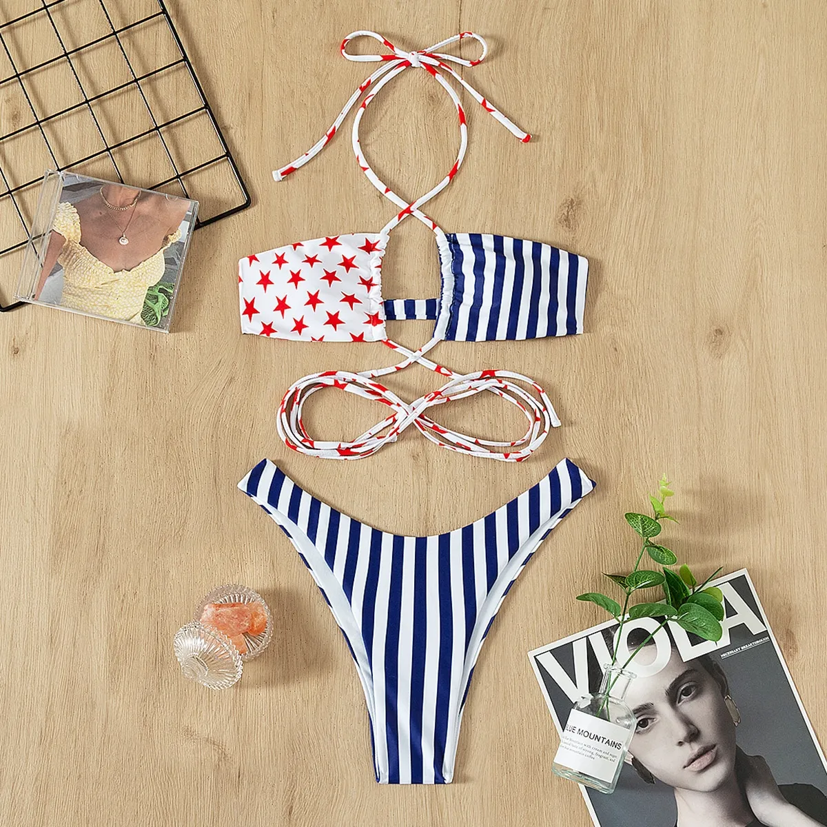 Costume da bagno halter con stampa di bandiera americana