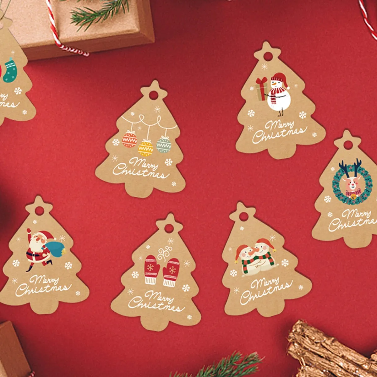 48 pezzi Etichetta regalo albero di Natale a forma di casuale
