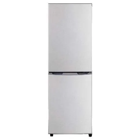 Akai AKFR200 frigorifero con congelatore Libera installazione Argento 149 L A+