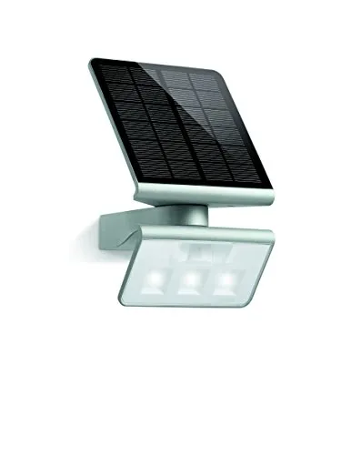 Steinel Luce solare per esterno XSolar L-S - Lampada con sensore con angolo rilevamento 140°, raggio d'azione 8 m per giardino, terrazza e muro esterno - Argento