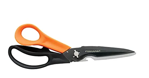 Fiskars Forbici multiuso con lame separabili, Custodia con affilaforbici inclusa, Lunghezza: 23 cm, Rivestimento in titanio, Lama in acciaio inox/Impugnature in plastica, Nero/Arancione, Cuts + More, 1000809