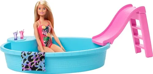 Barbie Playset Bambola con Piscina e Accessori Giocattolo per Bambini 3+ Anni, GHL91
