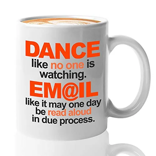 Psychology mug – Funny Gifts For School Psychologist – Famous Coffee loving tazza regalo di laurea per Psichiatra insegnante Therapist Doctor femmina – Dance like no One is watching e-mail
