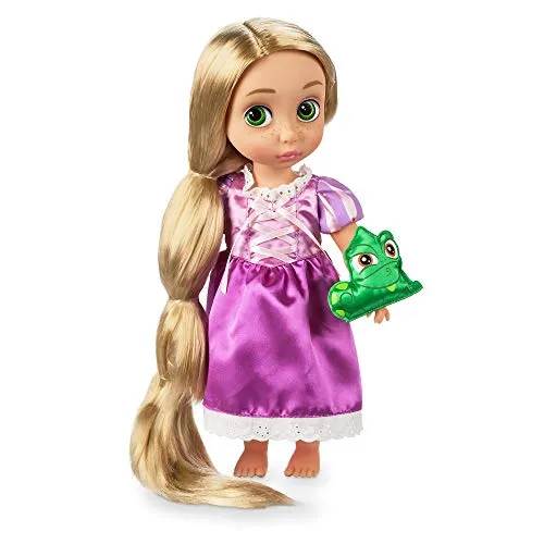 Disney Bambola di Rapunzel della collezione Animator Store, Rapunzel L’intreccio della Torre, 39 cm/15, con capelli realistici, outfit e morbido peluche di Pascal di raso, da collezione, età 3+