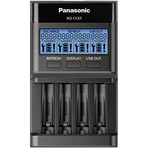 Panasonic eneloop pro, caricatore rapido intelligente con display LCD, per 1-4 pile NiMH AA/AAA, con modalità Refresh