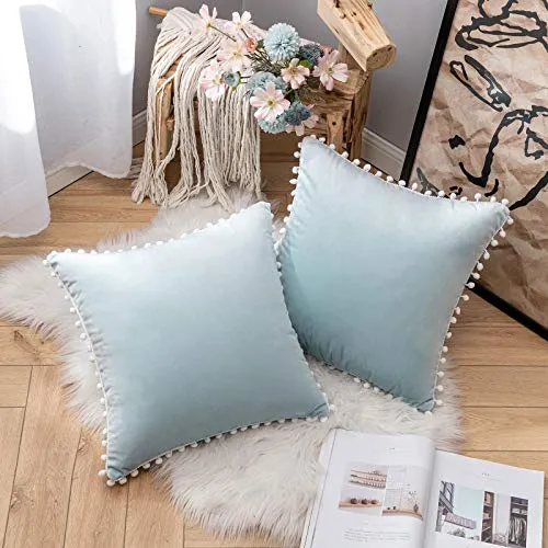 MIULEE 2 Pezzi Federe per Cuscini Copricuscini Decorativo in Velluto Elegante e Riutilizzato con Pompoms Bianco per Salotto Ufficio Cucina 45X45 CM Blu Chiaro