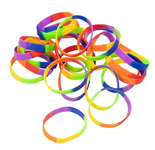 Juvale Braccialetti in silicone per adulti e giovani, confezione da 24 pezzi, colore arcobaleno per squadre sportive, 2 misure a scelta, circonferenza 20,3 cm e 17,8 cm