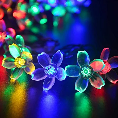 lederTEK alimentata solare fiore fatato luce laccio 7M 50 LED impermeabile Fiorire Natale lampada decorativa per scoperta, giardino, casa, Matrimonio, Natale Albero Partito di Capodanno (50 LED Multi colore)