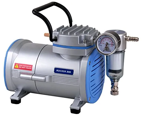 witeg 00829 167300 – 22 pompa a vuoto/Laboratorio pompa, Rocker 300, 80 mbar, di 680 mm di Hg, 20 L/min, schmiermittel e senza olio per filtrazione, aria campioni o levitazione tessuto Test