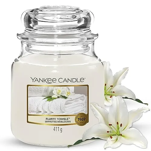 Yankee Candle Candela profumata in giara media | Soffici asciugamani | Durata Fino a 75 Ore