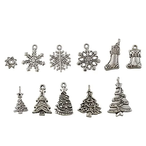 HooAMI, charm pendenti a forma di decorazioni natalizie color argento effetto anticato, motivo albero di Natale, campane, calze, bastoncini di zucchero, 40PCS