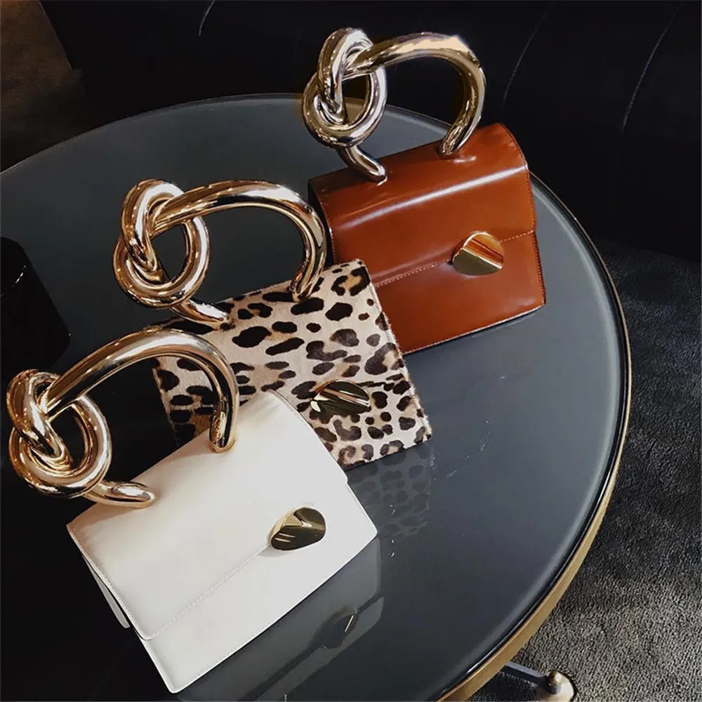 New fashion tutto-fiammifero nicchia designer anello in metallo maniglia personalitÃ  borsa a tracolla singola donna