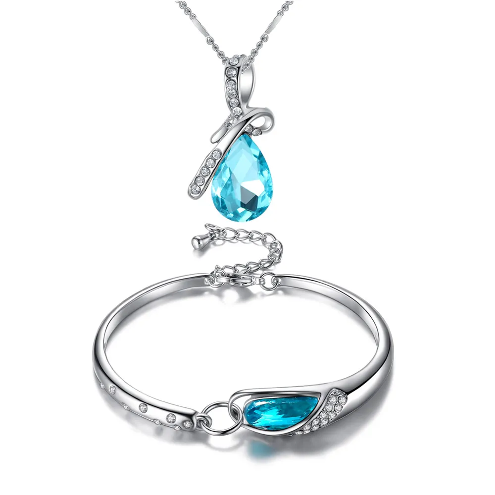 Popolare vestito a due pezzi del braccialetto della collana delle scarpe di vetro del cielo blu