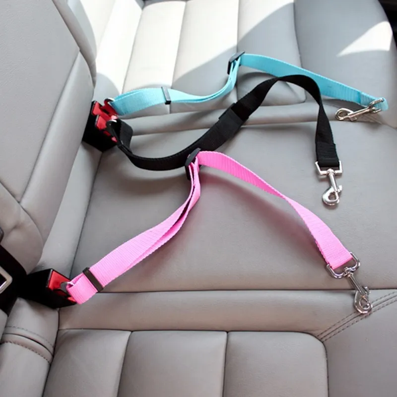 Pet Dog Cat Cintura di sicurezza per auto per accessori Merci Animali Imbracatura regolabile Guinzaglio in piombo Piccola clip da viaggio media Bulld