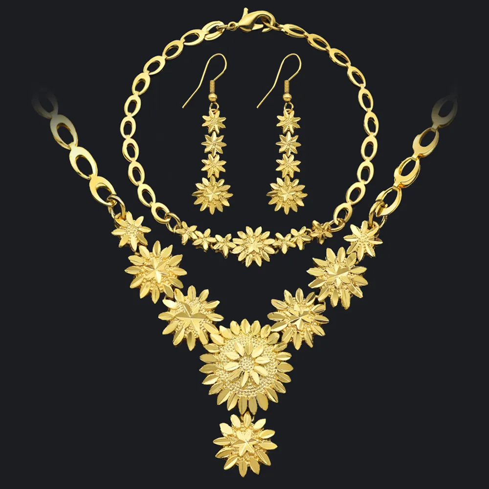 Set di ornamenti per albero di Natale, orecchini da donna con diamanti, orecchini, braccialetti, set regalo di quattro pezzi