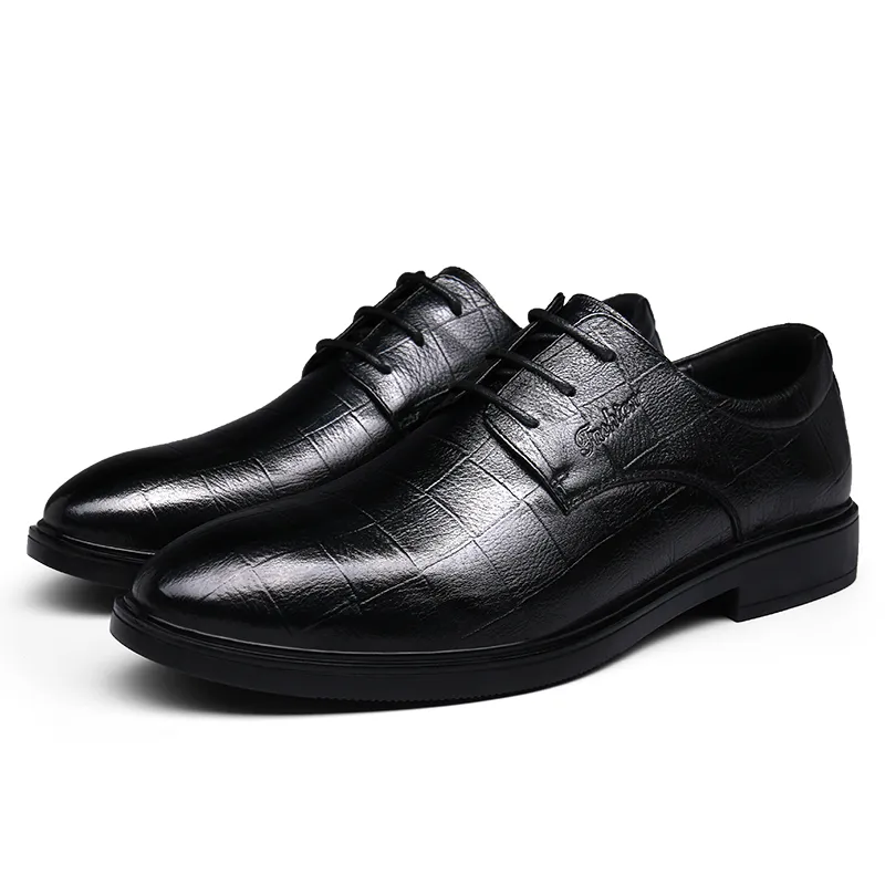 Autunno abbigliamento formale scarpe in pelle da uomo britanniche stringate scarpe casual in pelle da uomo scarpe da uomo d'affari