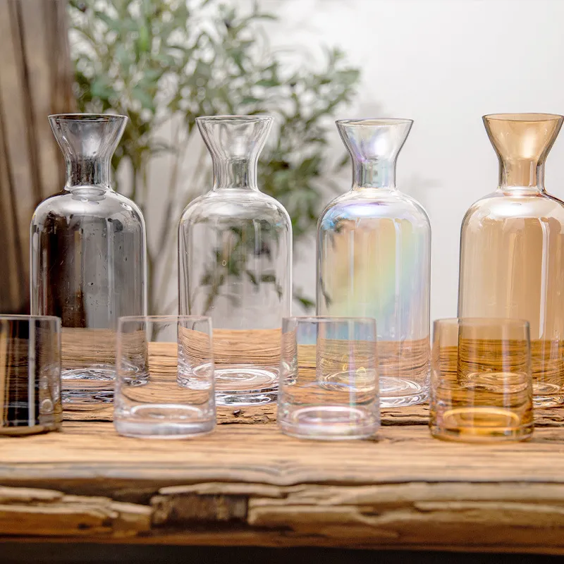 Luce di lusso bottiglia di acqua fredda tazza di acqua famiglia soggiorno Nordic creativo vetro acqua utensile succo di frutta pentola cravatta pento